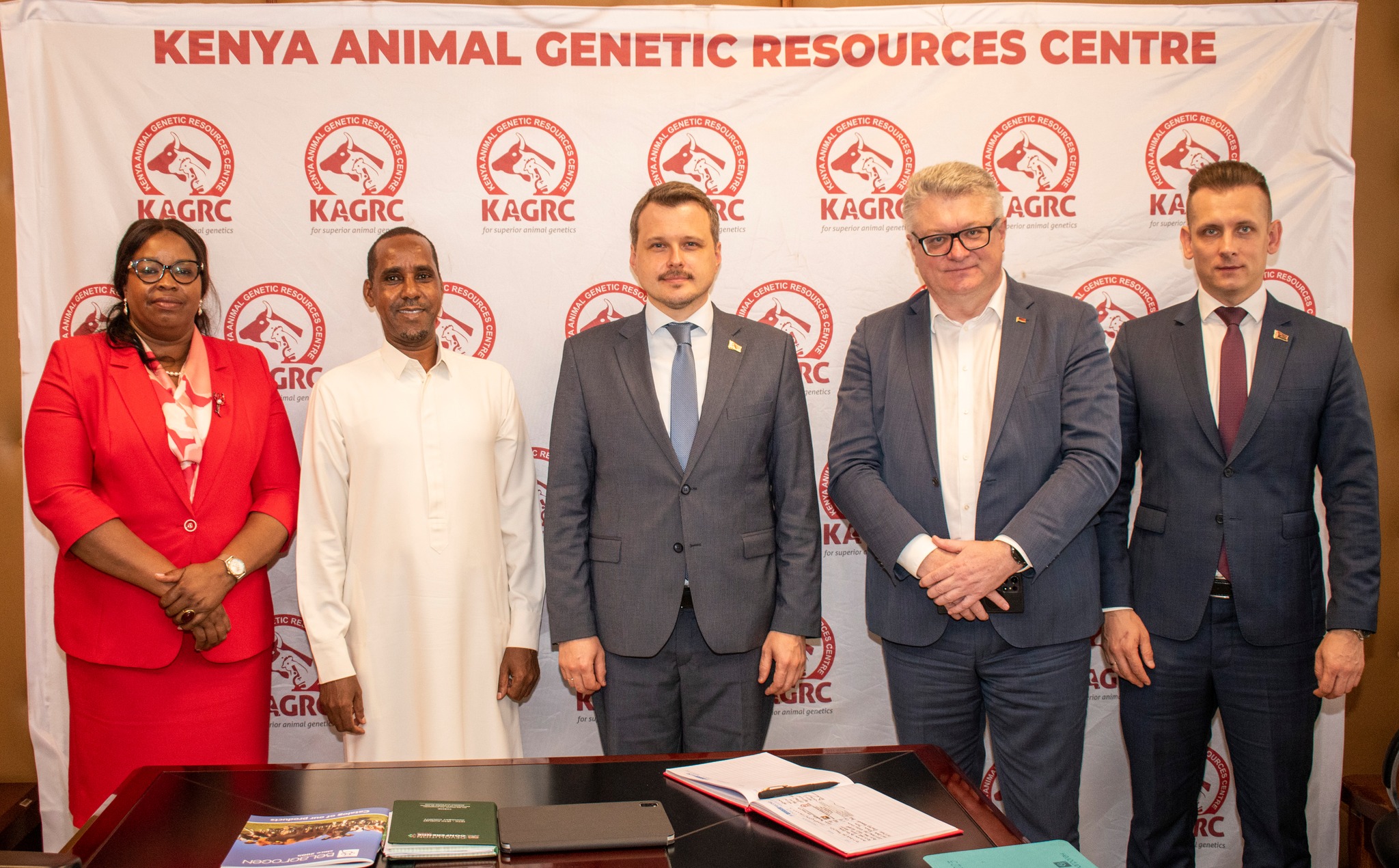 
<span>KAGRC Hosted Belarus Ambassador to Strengthen Cooperation in Livestock Genetics and Veterinary Products</span>
